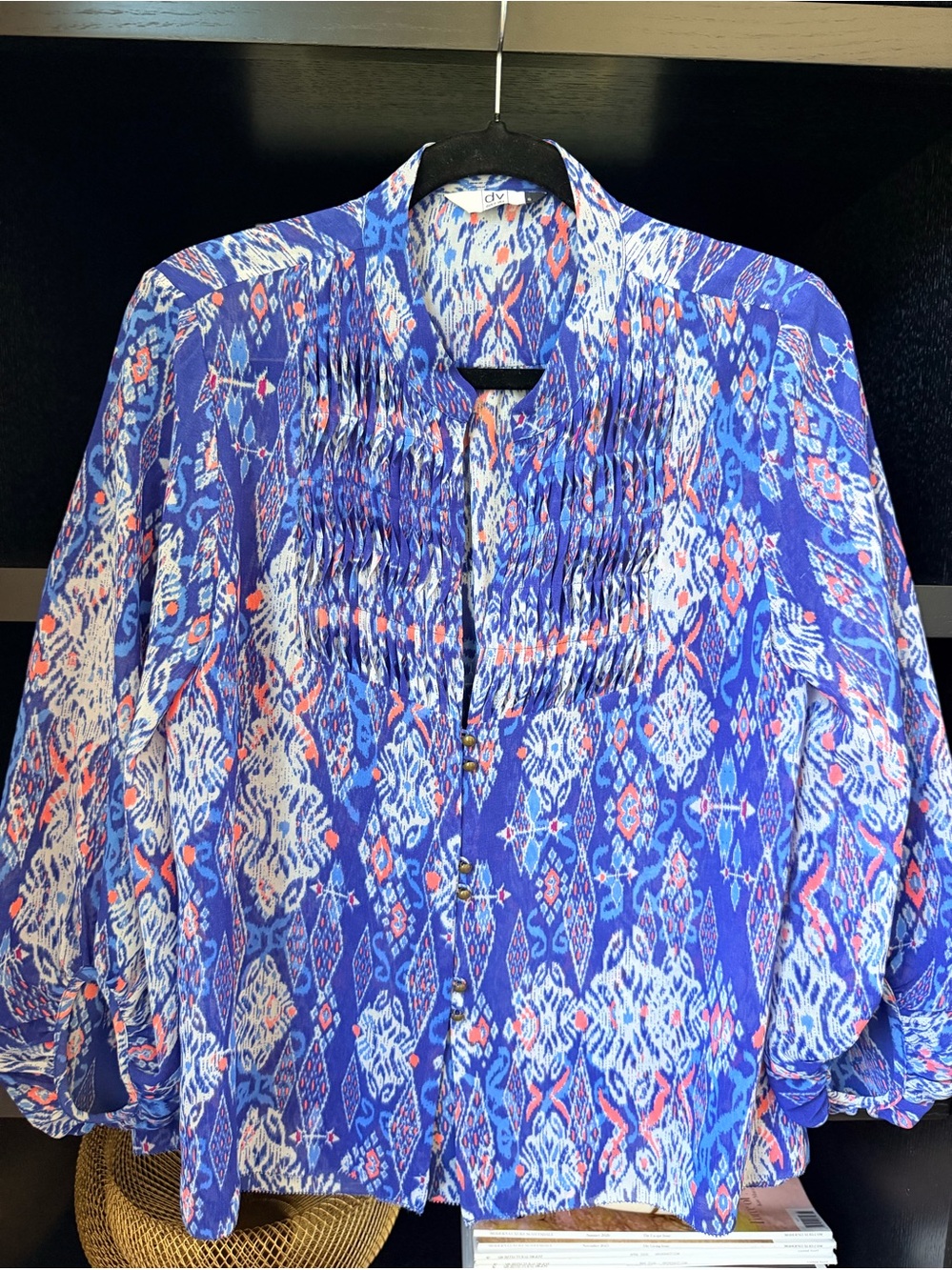 DV Dolce Vita Royal Blue Ikat Blouse Size Small